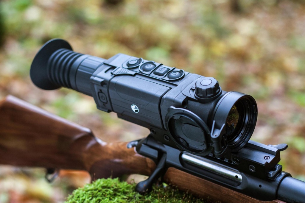 monocular-on-gun.jpg
