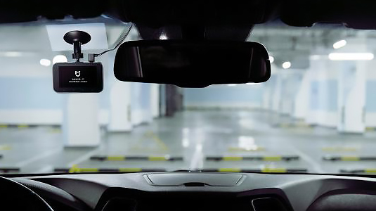 7 Xiaomi (Mi) Dash Cam 1S (QDJ4032GL).jpg